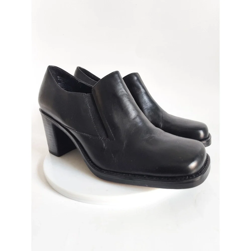 Bass Loafers 8 Square Toe 90s Block Heel Black Leather Vintage Shooties Retro